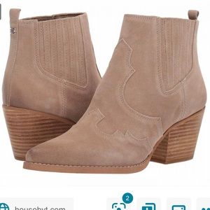 Sam Edelman womens ankle boot/ bootie. Winona warm taupe suede. Size 9 1/2.